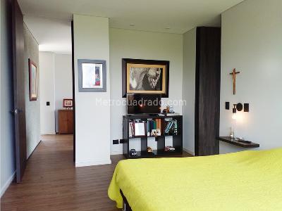 Casa de 3 alcobas en venta en Las Palmas, Medellín, 455 m² · foto 12 de 19