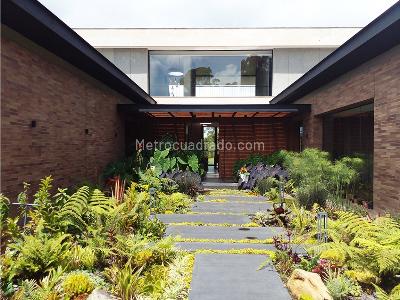 Casa de 3 alcobas en venta en Las Palmas, Medellín, 455 m² · foto 19 de 19