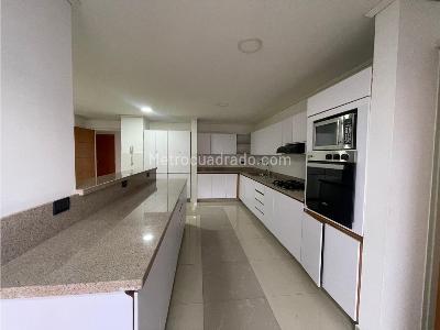 Apartamento en venta en La Florida, Medellín · foto 11 de 20