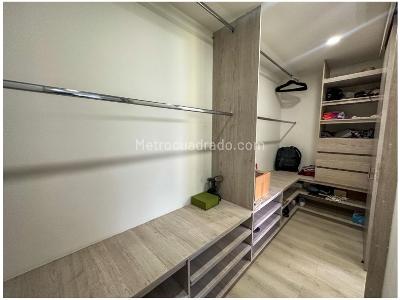 Apartamento de 3 alcobas en venta en Loma Del Encierro, Medellín, 160 m² · foto 12 de 14