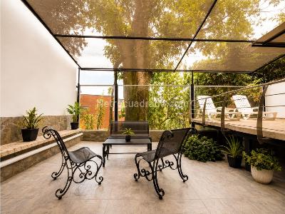 Casa de 4 alcobas en venta en El Tesoro, Medellín, 300 m² · foto 18 de 20