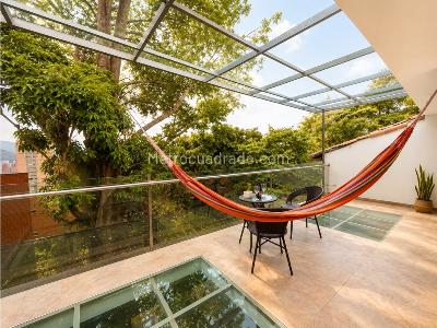 Casa de 4 alcobas en venta en El Tesoro, Medellín, 300 m² · foto 19 de 20
