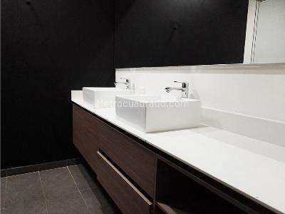 Apartamento en arriendo en Los Parra, Medellín · foto 14 de 14