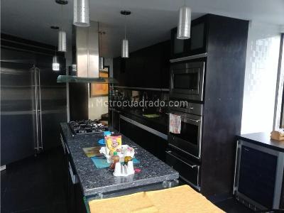 Apartamento de 4 alcobas en venta en Los Balsos, Medellín, 430 m² · foto 5 de 12