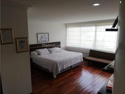Apartamento de 4 alcobas en venta en Los Balsos, Medellín, 430 m² · foto 8 de 12