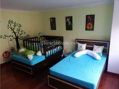 Apartamento de 4 alcobas en venta en Los Balsos, Medellín, 430 m² · foto 11 de 12