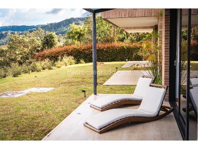 Casa de 5 alcobas en venta en Las Palmas, Medellín, 589 m² · foto 5 de 7