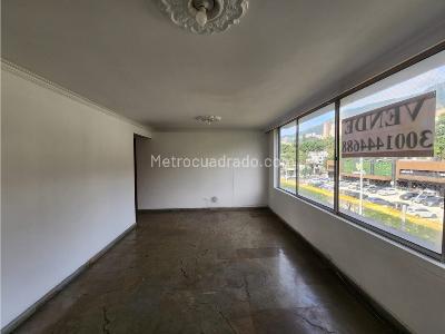 Apartamento en venta en Loma De Los Gonzalez, Medellín · foto 2 de 15