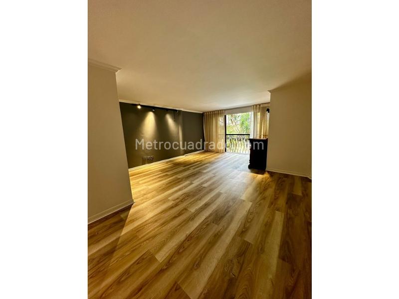 Spacious 3BR House with Modern Kitchen in La Calera - 4