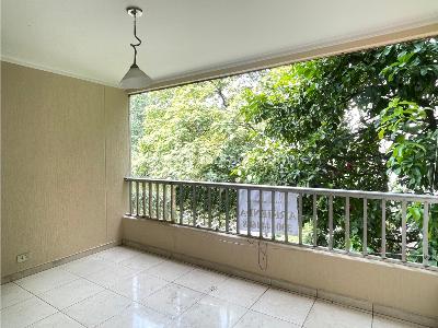 Apartamento de 4 alcobas en venta en La Florida, Medellín, 175 m² · foto 2 de 12