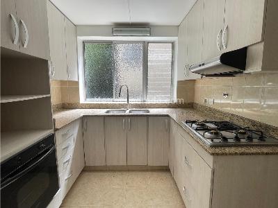 Apartamento de 4 alcobas en venta en La Florida, Medellín, 175 m² · foto 3 de 12