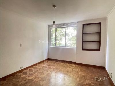 Apartamento de 4 alcobas en venta en La Florida, Medellín, 175 m² · foto 4 de 12