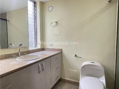 Apartamento de 4 alcobas en venta en La Florida, Medellín, 175 m² · foto 12 de 12
