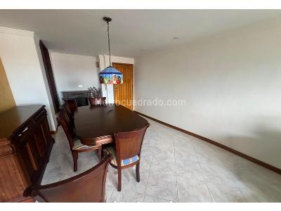 Apartamento de 3 alcobas en arriendo en Los Balsos, Medellín, 125 m² · foto 5 de 17