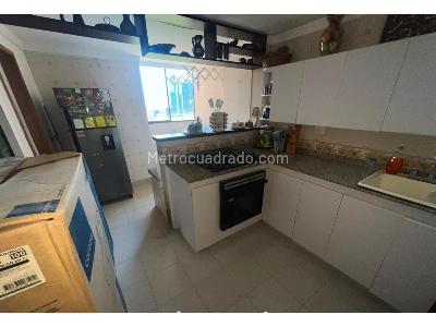 Apartamento de 3 alcobas en arriendo en Los Balsos, Medellín, 125 m² · foto 13 de 17