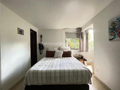 Apartamento de 3 alcobas en venta en San Lucas, Medellín, 200 m² · foto 7 de 20