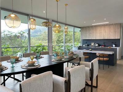 Casa de 3 alcobas en venta en Las Palmas, Medellín, 536 m² · foto 3 de 19