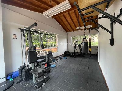 Apartamento en arriendo en Castropol, Medellín · foto 13 de 13