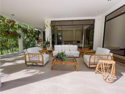 Casa de 3 alcobas en venta en Los Balsos, Medellín, 640 m² · foto 2 de 19