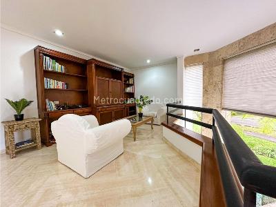 Casa de 3 alcobas en venta en Los Balsos, Medellín, 640 m² · foto 13 de 19