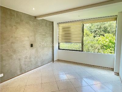Apartamento de 3 alcobas en venta en La Concha, Medellín, 120 m² · foto 2 de 16
