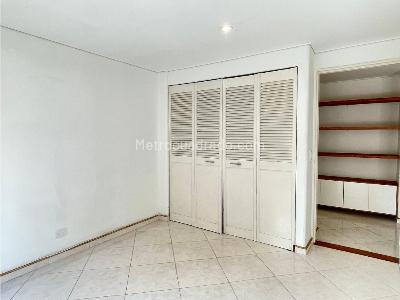 Apartamento de 3 alcobas en venta en La Concha, Medellín, 120 m² · foto 5 de 16