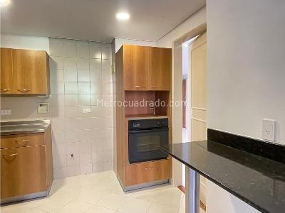 Apartamento de 3 alcobas en venta en La Concha, Medellín, 120 m² · foto 9 de 16