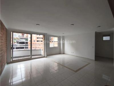 Apartamento en venta en Loma Del Indio, Medellín · foto 3 de 17