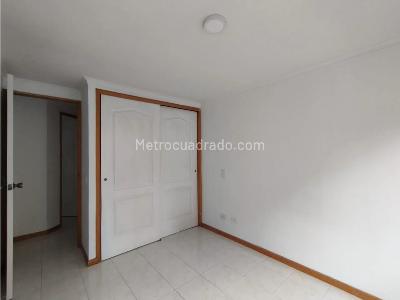 Apartamento en venta en Loma Del Indio, Medellín · foto 11 de 17