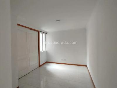 Apartamento en venta en Loma Del Indio, Medellín · foto 13 de 17
