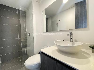 Apartamento de 3 alcobas en arriendo en Ciudad Del Rio, Medellín, 100 m² · foto 17 de 18