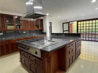 Casa de 4 alcobas en venta en La Calera, Medellín, 900 m² · foto 8 de 20