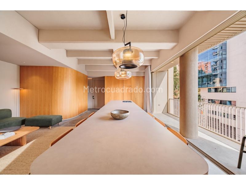 Furnished 2BR Apartment in Provenza with 3 Baths - 2