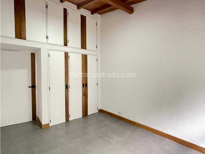Casa de 3 Alcobas y 3 Baños en San Lucas, El Poblado - 7