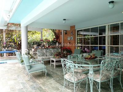Casa de 4 alcobas en venta en Los Balsos, Medellín, 500 m² · foto 4 de 15