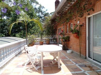 Casa de 4 alcobas en venta en Los Balsos, Medellín, 500 m² · foto 6 de 15