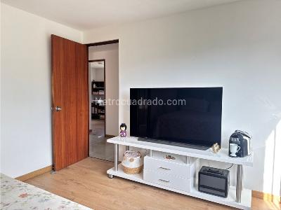 Apartamento en venta en El Campestre, Medellín · foto 8 de 20