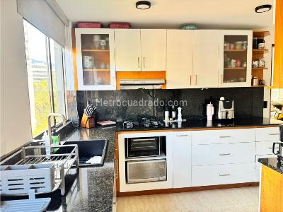 Apartamento en venta en El Campestre, Medellín · foto 9 de 20