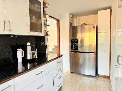 Apartamento en venta en El Campestre, Medellín · foto 11 de 20