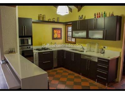 Casa de 3 alcobas en venta en Llanogrande, Medellín, 300 m² · foto 8 de 11