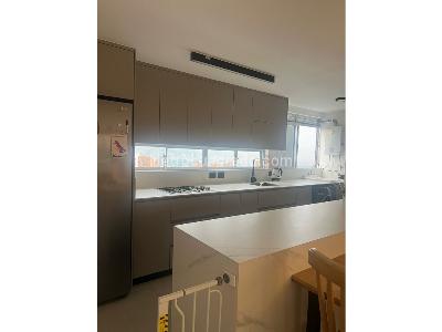 Apartamento de 3 alcobas en venta en Los Balsos, Medellín, 118 m² · foto 7 de 12