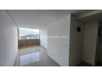 Apartamento en venta en La Pilarica, Medellín · foto 3 de 14