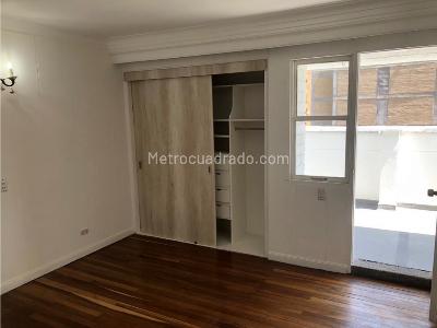 Apartamento de 3 alcobas en venta en Conquistadores, Medellín, 204 m² · foto 6 de 11