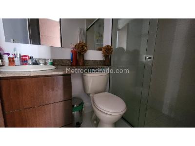 Apartamento de 3 alcobas en arriendo en San Julian, Medellín, 78 m² · foto 12 de 12