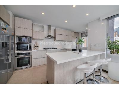 Apartamento en venta en Castropol, Medellín · foto 3 de 15