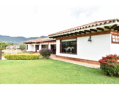 Casa de 3 alcobas en venta en La Ceja, Medellín · foto 6 de 20