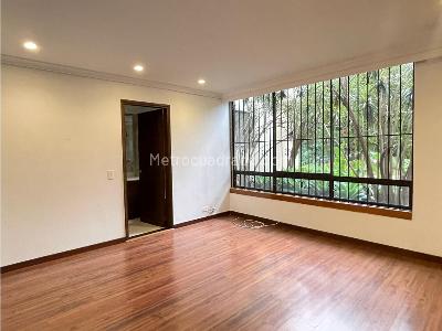 Apartamento de 3 alcobas en venta en San Lucas, Medellín, 578 m² · foto 3 de 20