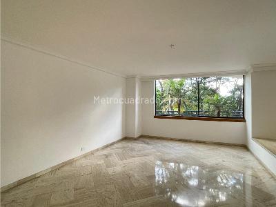 Apartamento de 3 alcobas en venta en San Lucas, Medellín, 578 m² · foto 5 de 20