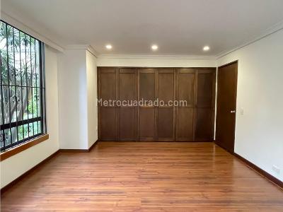 Apartamento de 3 alcobas en venta en San Lucas, Medellín, 578 m² · foto 14 de 20