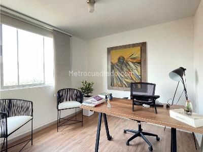 Apartamento de 3 alcobas en venta en Patio Bonito, Medellín, 95 m² · foto 3 de 18